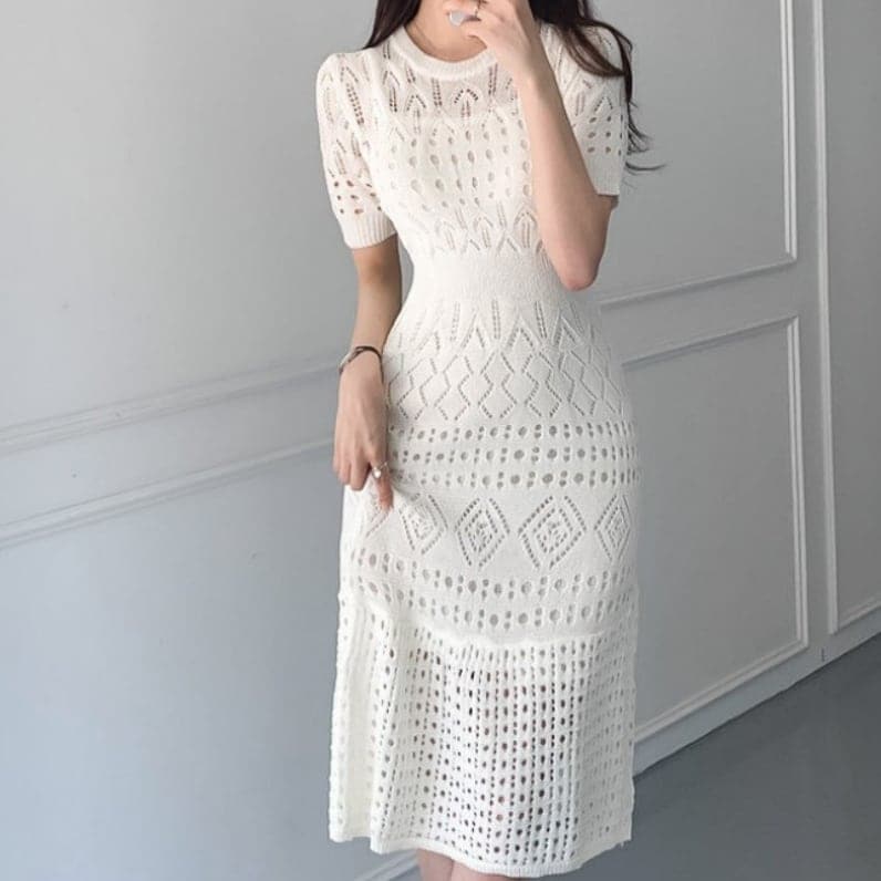 ワンピース 上着 人気 おすすめ おしゃれ お洒落 激安 安い プチプラ シースルー 半袖 ラウンドネック 丸首 マーメイドライン タイト フリル レース 可愛い かわいい 韓国 lone0