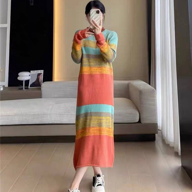 ワンピース 韓国風 オルチャン マルチワンピース ニットワンピース ニットワンピ ロング丈 ロング ミモレ丈 ミモレ 袖あり 長袖 萌袖 クルーネック ゆったり ゆるっと 大きめ ストレート Iライン
