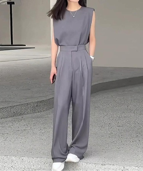 セットアップ シンプルなノースリーブトップスとワイドパンツのセットアップ レディース