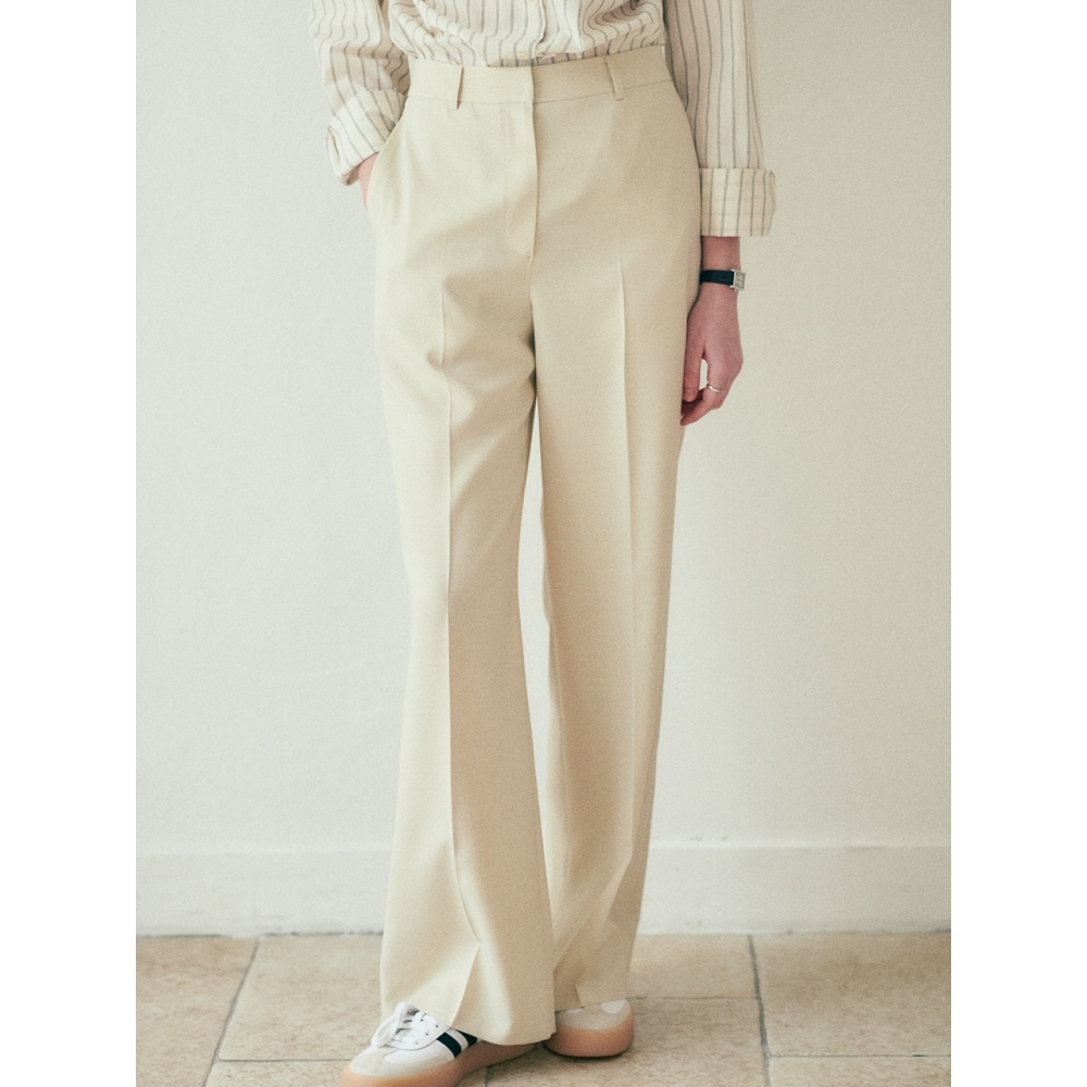 ファブリコロジーストレートフィットスラックス 3color