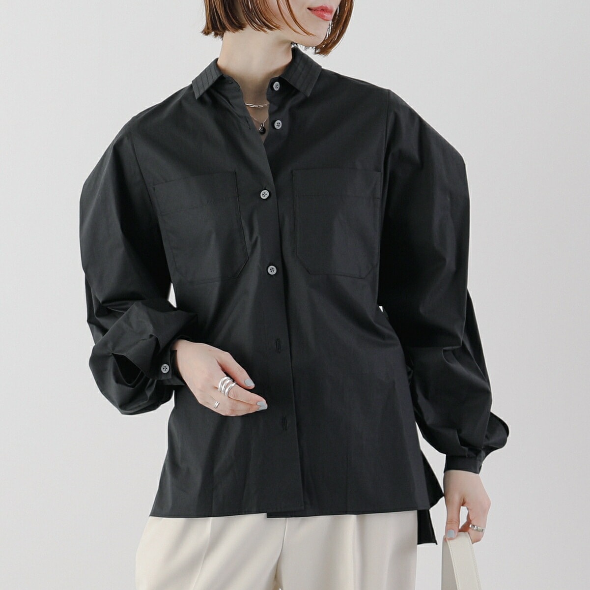 IORE イオレ 長袖 シャツ IOR25SS-SH-001 レディース コットン ボリュームスリーブ レギュラーカラー BLACK 【mega】