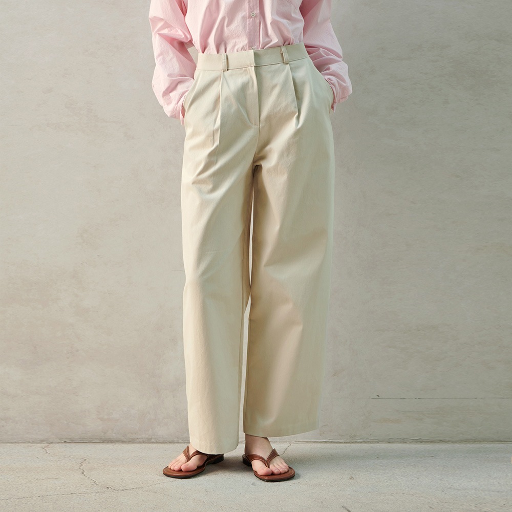 [STRAIGHT] Baha Pintuck Cotton Pants