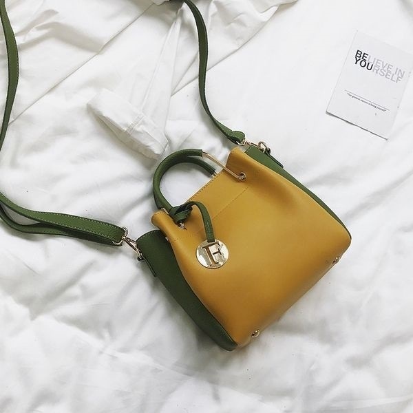 ハンドバッグ レディース ランキング ブランド 革 レザー ブランド おしゃれ 夏 トートバッグ 黒 カジュアル ミニトートバッグ 斜めがけ 軽い 冬 春 トート ショルダーバッグ ミニ ミニショルダ