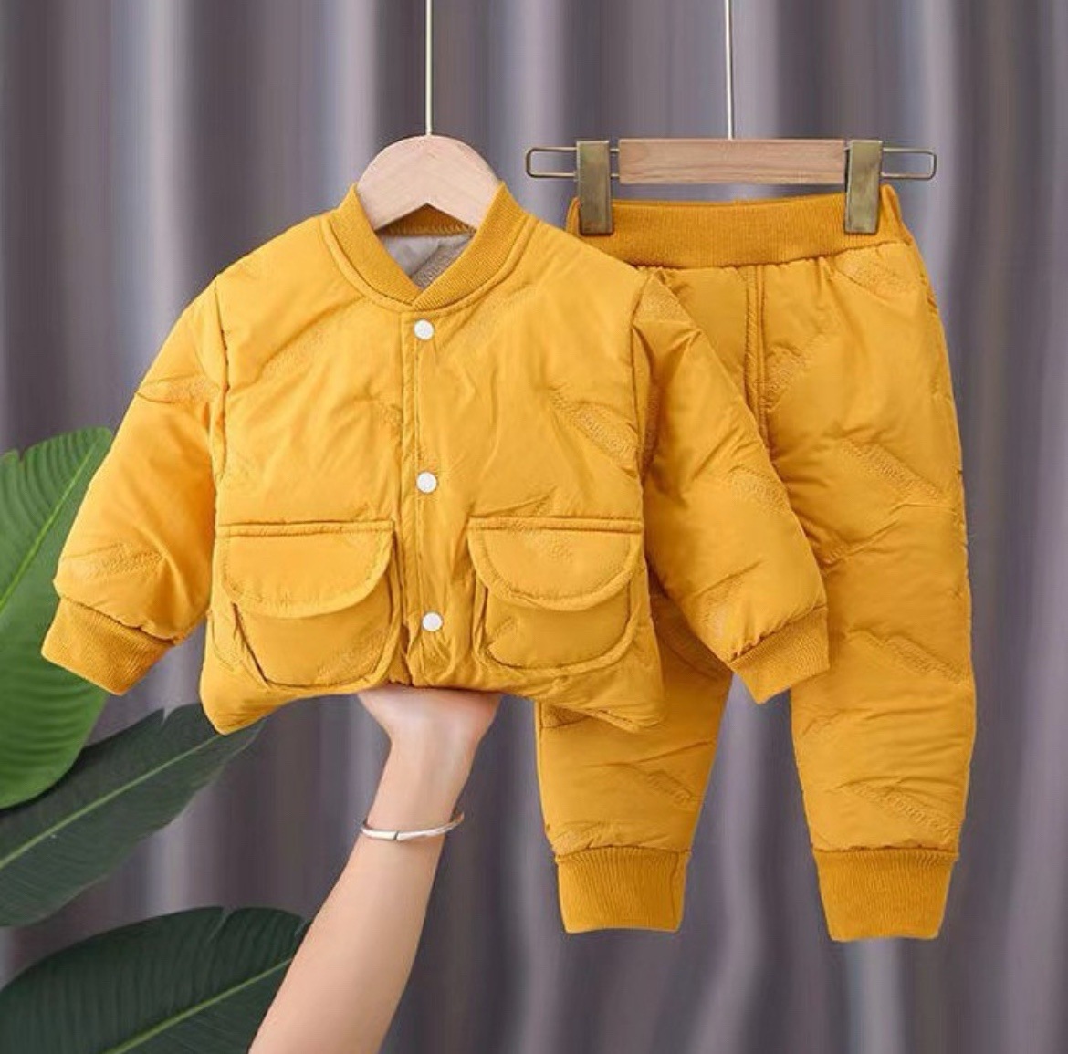 韓国かわいい子供服 幼児 キッズ 子供 男児 女児 スキー服 暖かい冬服