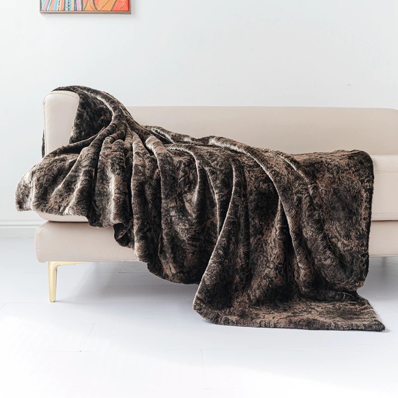 夢の雲の上に毛皮の毛皮の毛布ヨーロッパ式シンプルなダブルベッド保温毛布リビングソファ毛布