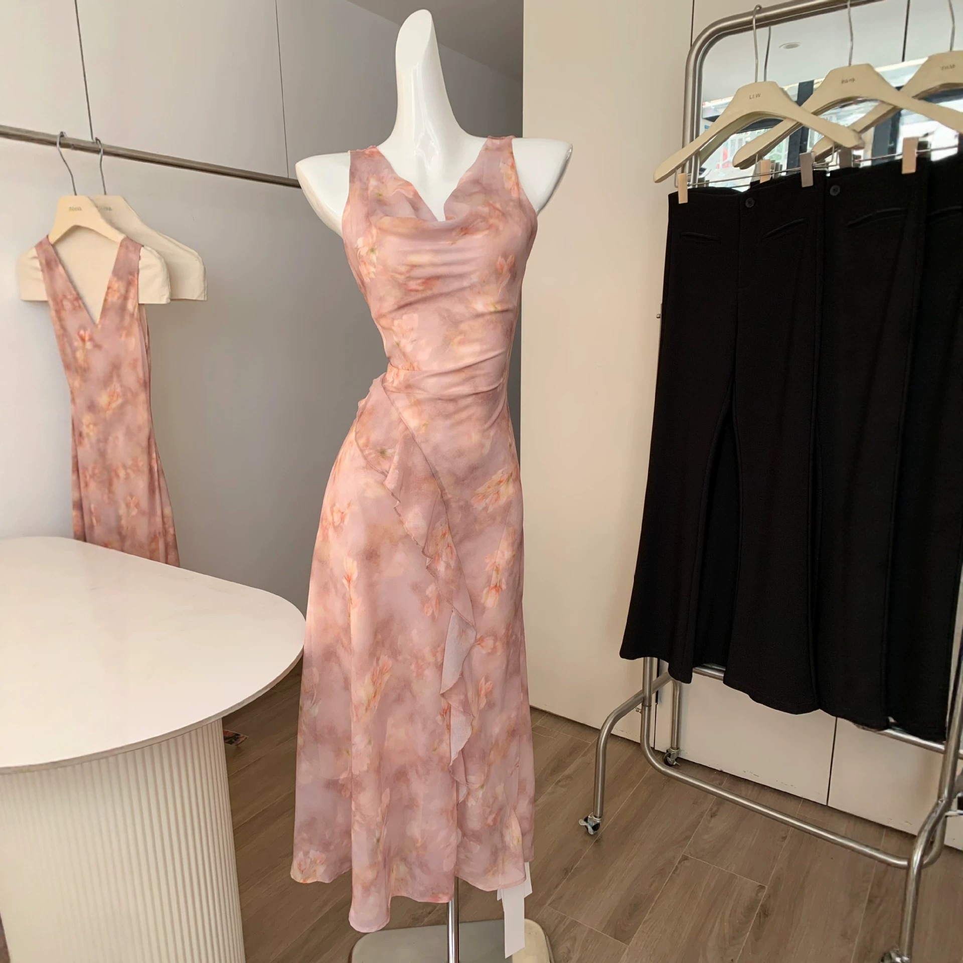 【リゾート】オフショル 花柄 荷叶边 スリム見え ホルターネック タンクトップ ロングワンピース 女性用