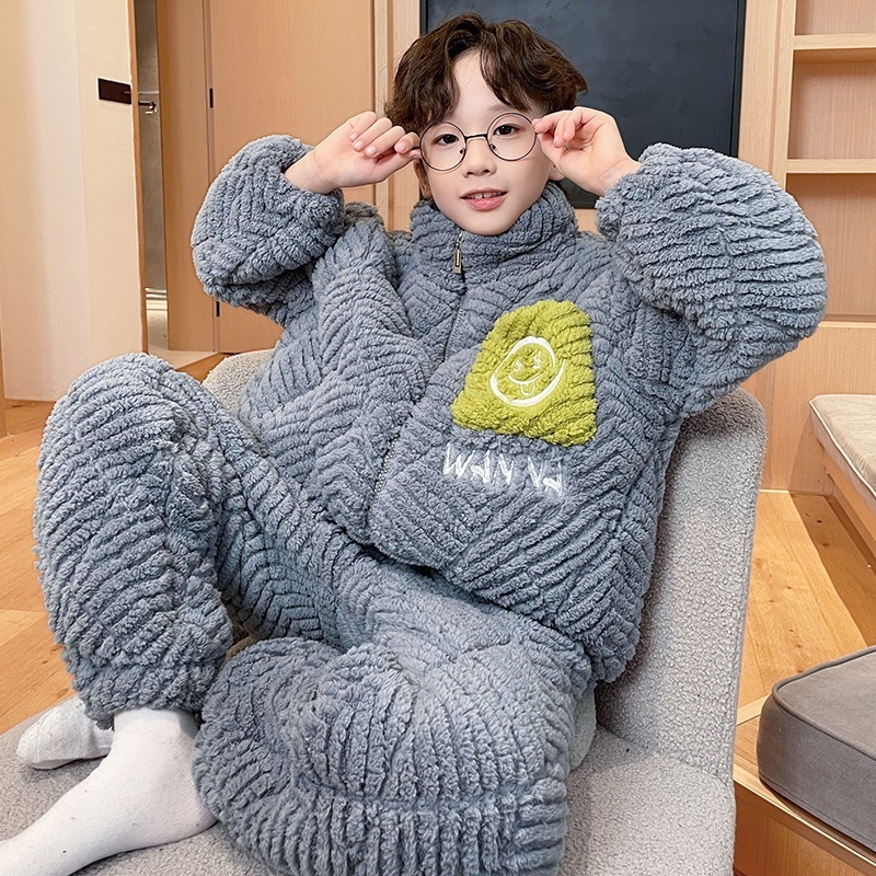 子供用パジャマ2024冬の男の子用珊瑚絨毯厚手三重綿挟み大童男の子用アニメルームウェア 5,292円