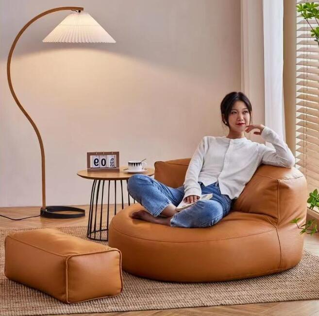 シングルソファ シンプルな小さな家庭のリビングルーム 　丸いソファ チェア ハーフムーンソファ＋フットレスト　寝そべりソファダブルソファ