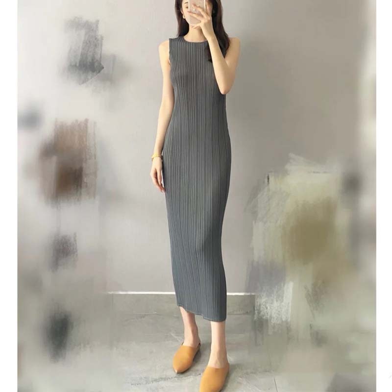 ワンピース デート モテアイテム ロングワンピース プリーツ ノースリーブ 無地 大人可愛い きれいめ 上品 おしゃれ かっこいい 大人可愛い ラブリー キュート ガーリー クール モード系 セクシー