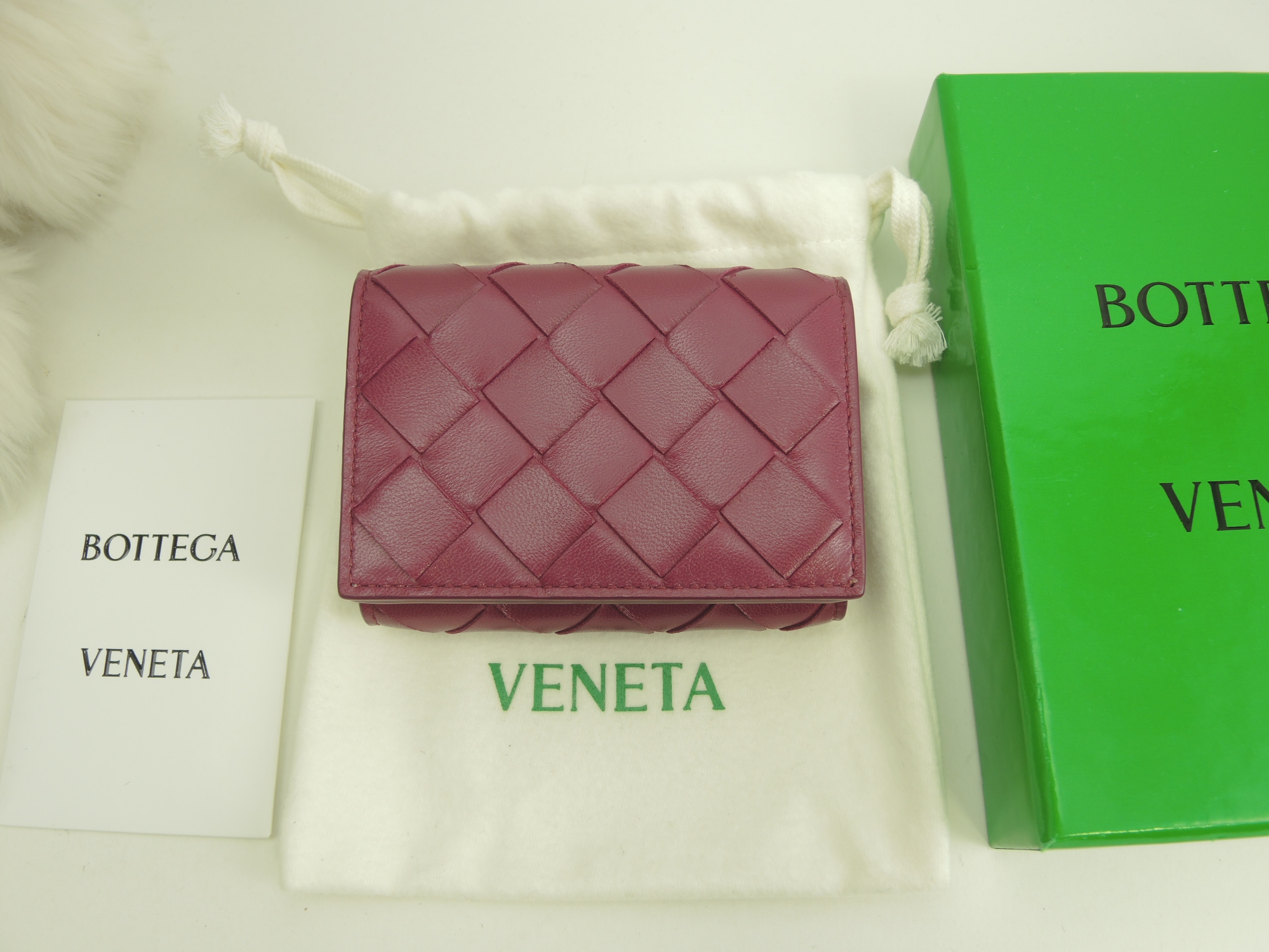 ミニウォレット 中イントレチャート レザー濃ピンク コンパクト財布 未使用@P01926694E