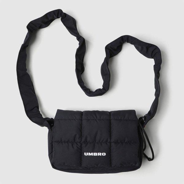 フライトキルティングミニバッグ UQ123CBG23 BLK