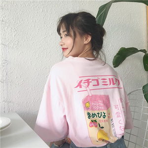 2024日本の女の子イチゴミルクプリントtシャツ新しい女性の甘くてかわいいトップスボトムスシャツ女性用
