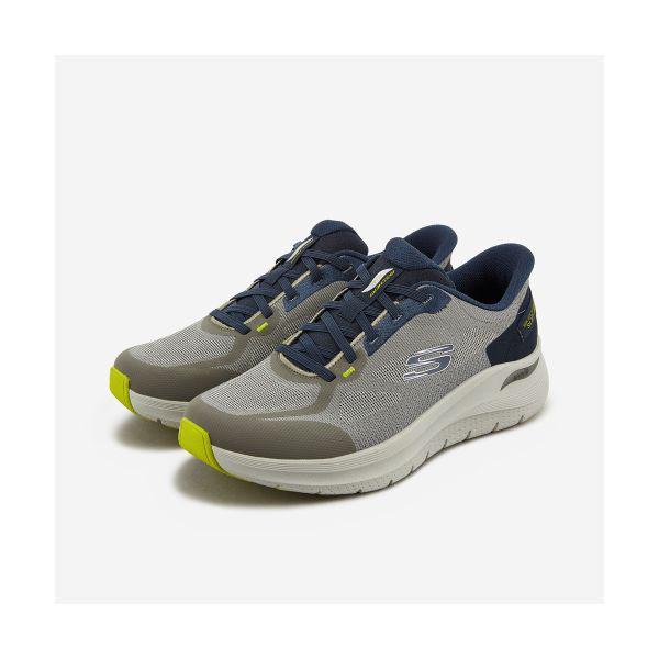 男性アーチフィット2.0（ワイドスリップイン）_SL0MPCFY042 SL0MPCFY042 267269