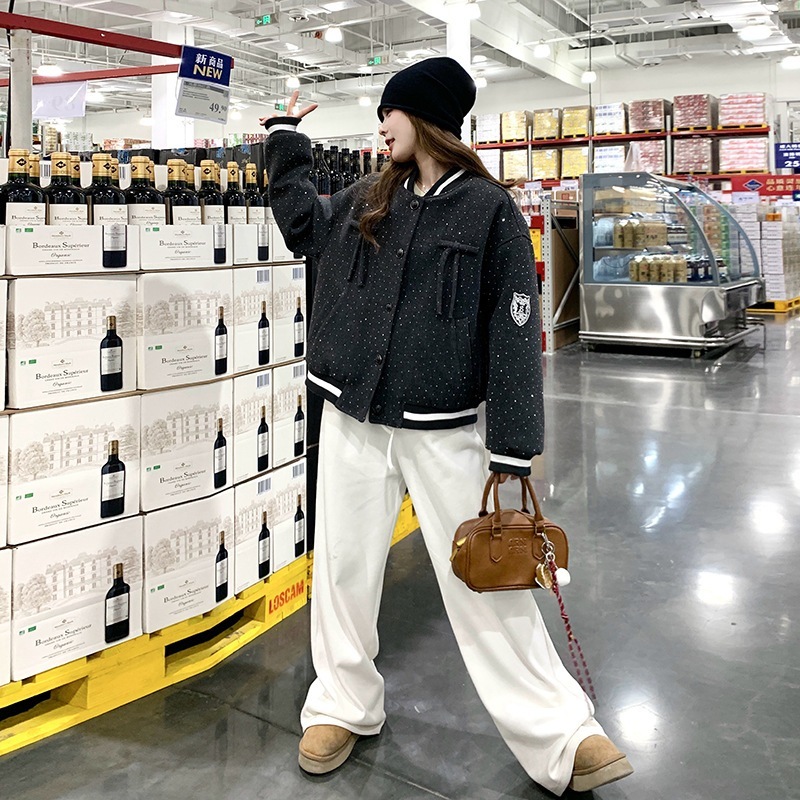 重工業ホットダイヤモンドベースボールジャケット2024新しいカレッジスタイルショートホワイトダックダウンジャケット