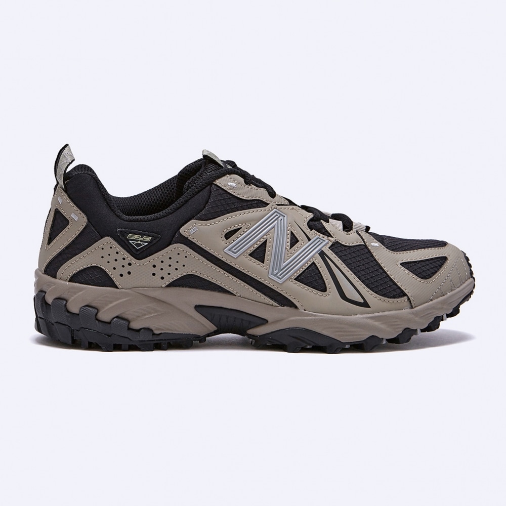 ニューバランス ML610TAC