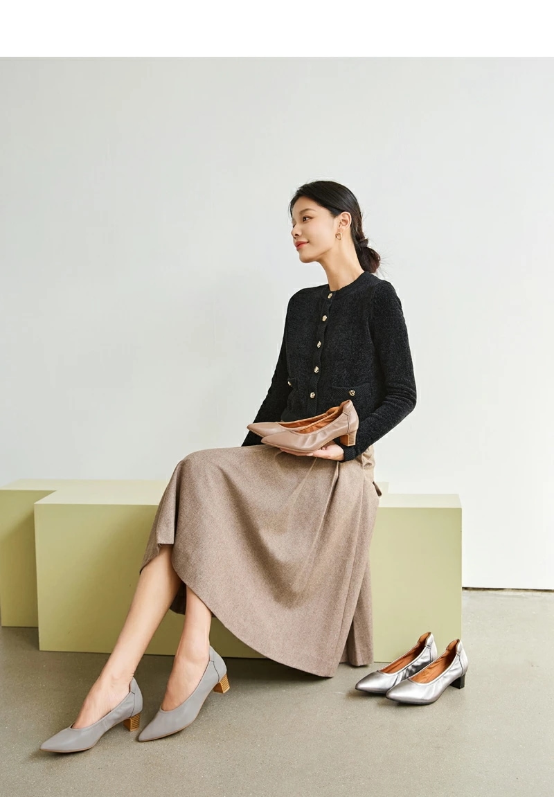 今がチャンスレディース 本革 ポインテッドトゥ パンプス ローヒール 4cm 通勤 通学 シンプル おしゃれ 幅広対応 秋冬 靴 22.5cm～25cm ブラウン グレー シルバー【KACEY DEV