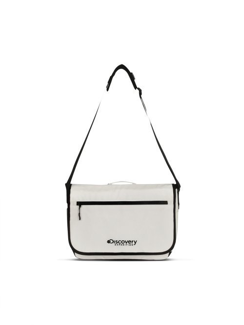 Discovery EXPEDITION Like Air Memory Messenger Bag CREAM 100 11,573円