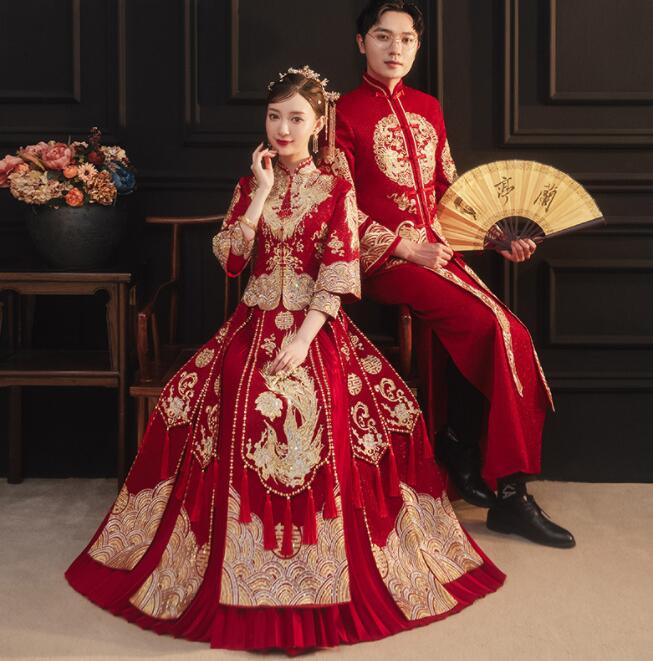 品質良い!店舗お勧め!中華服 中国伝統古典ウエディングドレス 中華 結婚式 披露宴 新郎 新婦 衣裳 中華ファッション メンズ レディース 長袖チャイナ服 上下2点セットアップ 金色な刺繍 きらきら