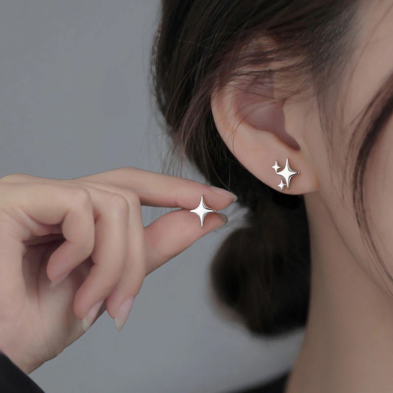 100psc四芒星ピアス女性大衆デザイン感星2024シンプル新イヤリングins高級耳穴ピアス