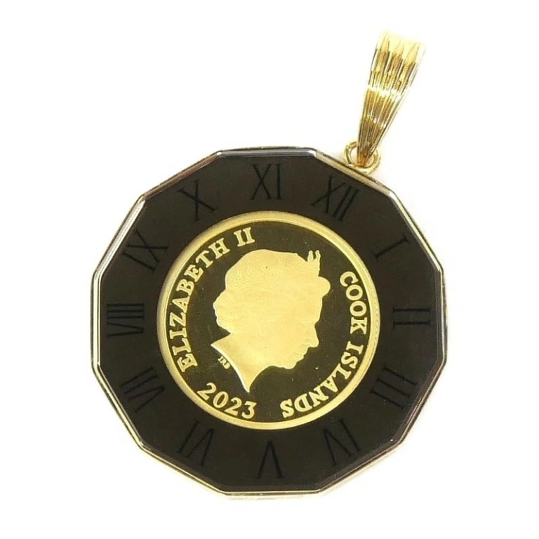 クック諸島 純金コインペンダントトップ 1/20オンス K18枠 ガラス入り 7.1ｇ 【中古】(68085) 59,400円