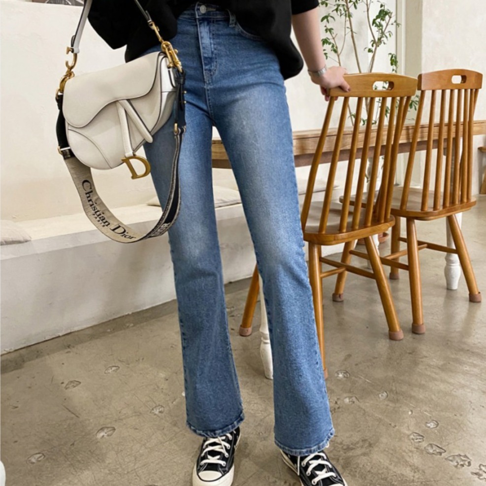 ボトムス パンツ Gパン ズボン ストレートパンツ デニムパンツ フレア タイト Aライン スリット ファスナー ポケット デニム 大人可愛い きれいめ シンプル カジュアル おしゃれ お洒落