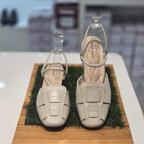 セーブゾーン04 女性コンフォートドレス ゴム製ツーバックルサンダルスリッパ3cm アイボリー 3FP026 (S14599940)