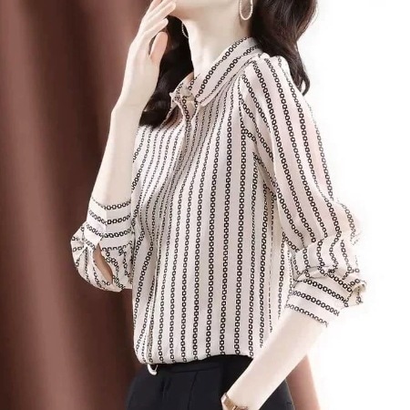 トップス シャツ シフォンシャツ ブラウス 袖付き 長袖 襟付き 角襟 前開き かわいい 大人可愛い きれいめ シンプル 大人 上品 おしゃれ かっこいい 大人女子 レトロ こなれ感 クール