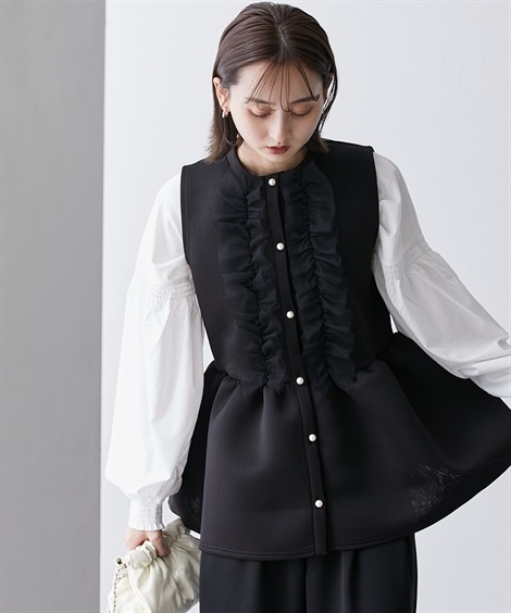 ジャンパー・ブルゾン パール風ボタン付ペプラムベスト
