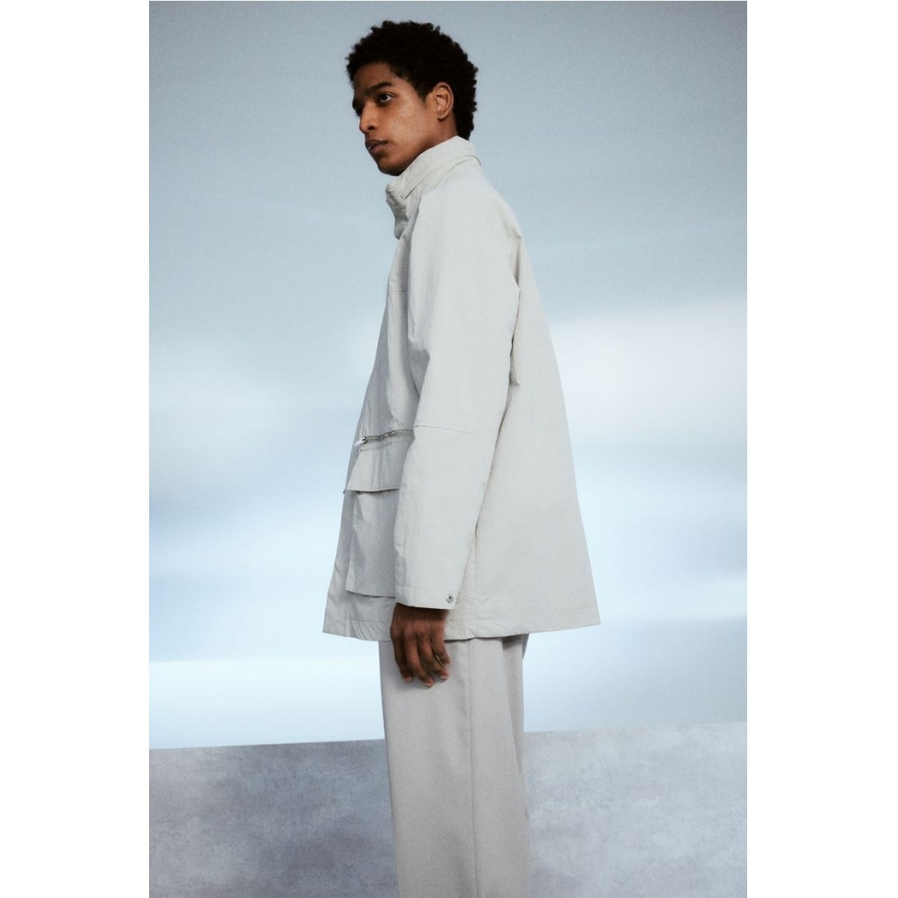 H&M 撥水コーティングユーティリティジャケットレギュラーフィットライトベージュ