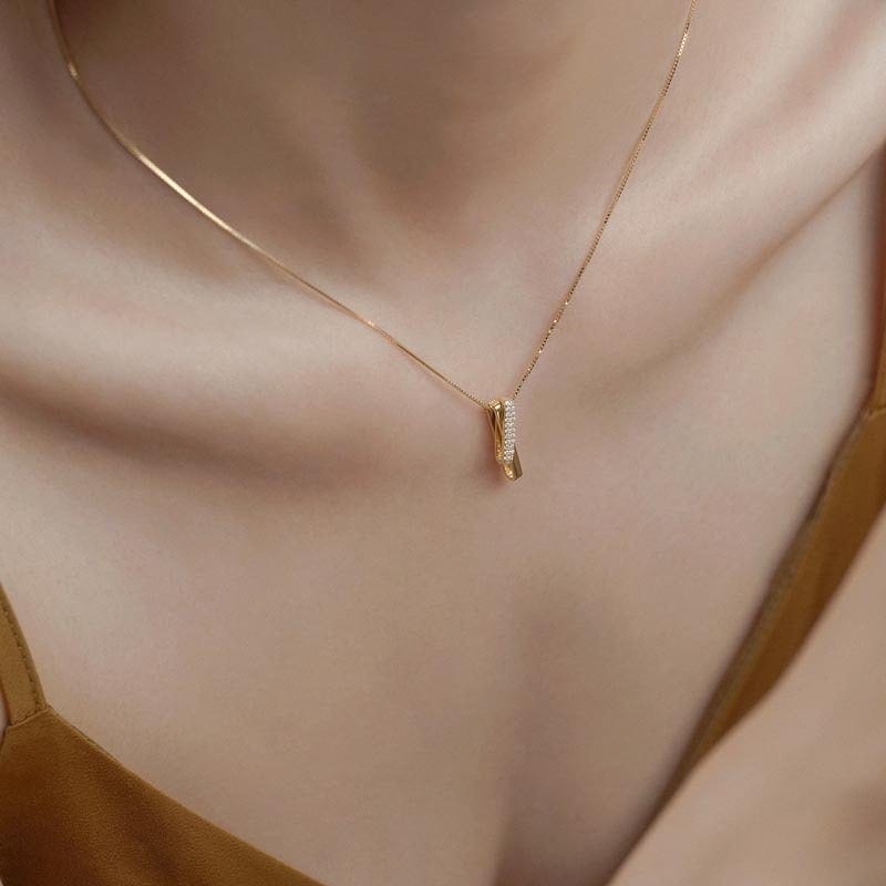 は涼しいです 金属アレルギー 個性 ネックレス韓国ファッション 美しい首元 ムーン美しい首元美しい首元 人気 チェーン 女性