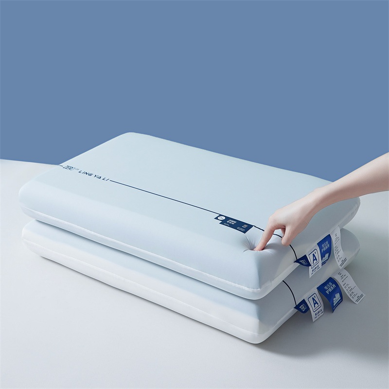 厳選宇宙徐回弾零圧記憶綿枕芯保護頚椎枕宿舎睡眠補助一人用家庭用防ダニ