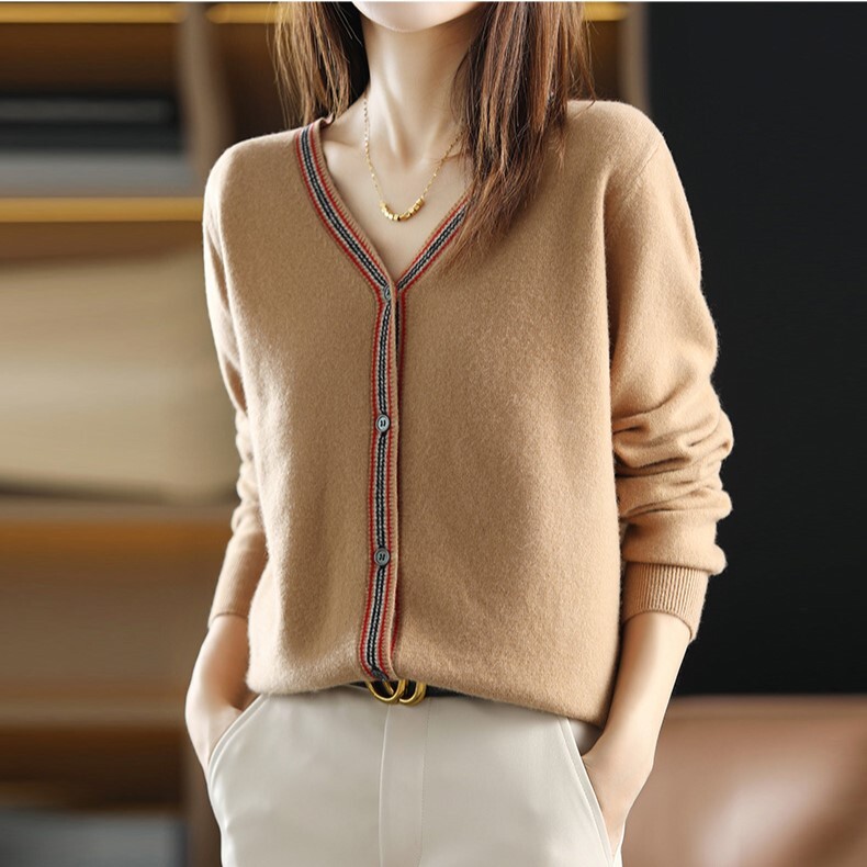 カーディガン 長袖 ボタン Vネック ドロップショルダー 袖長め セーター トップス 秋 冬 シンプル きれいめ カジュアル カラバリ 着回し 色違い お揃い 重ね着 インナー 通勤