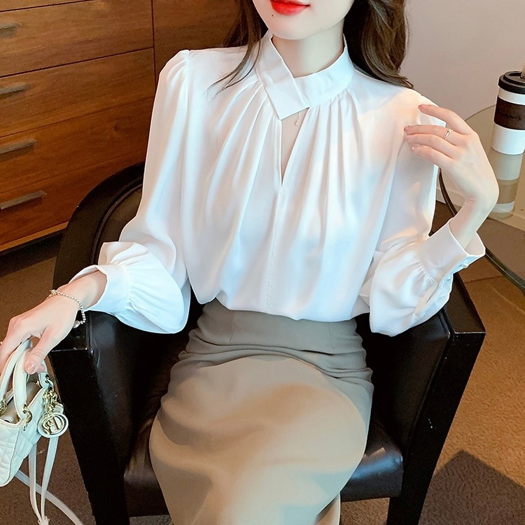 トップス 韓国風 オルチャン ギャザー デザインネック シャツ ブラウス パフスリーブ バルーン袖 白 とろみシャツ シャツ ノーカラー 襟なし 袖あり 長袖 ストレート Iライン 大人可愛い