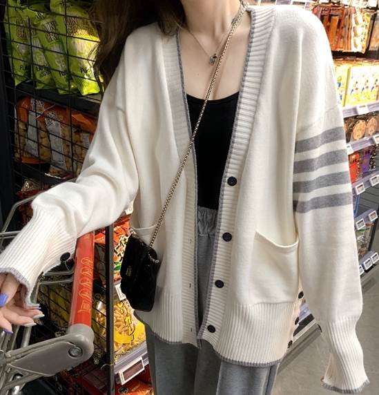 トップス カーディガン 袖あり 長袖 Vネック ストレート ポケット ニット 薄手 大人可愛い シンプル カジュアル おしゃれ お洒落 かっこいい ラフ メンズライク ボーイッシュ スポーティー キュ