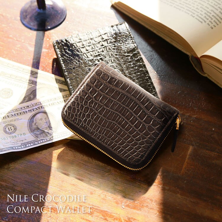 クロコダイルレザーミニ財布マット加工