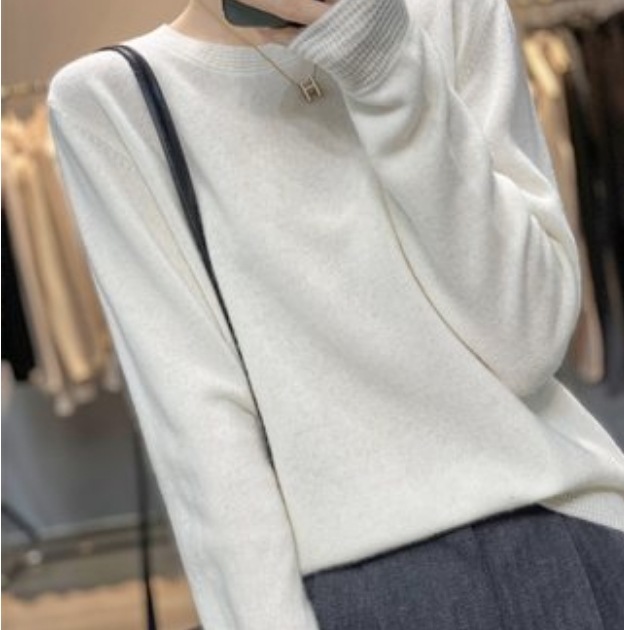 トップス ニットソー セーター 袖あり 長袖 レディース 個性的 大人 可愛い きれいめ シンプル カジュアル 上品 おしゃれ 主役級 存在感 春 秋 冬 10代 20代 30代 デート もこもこ