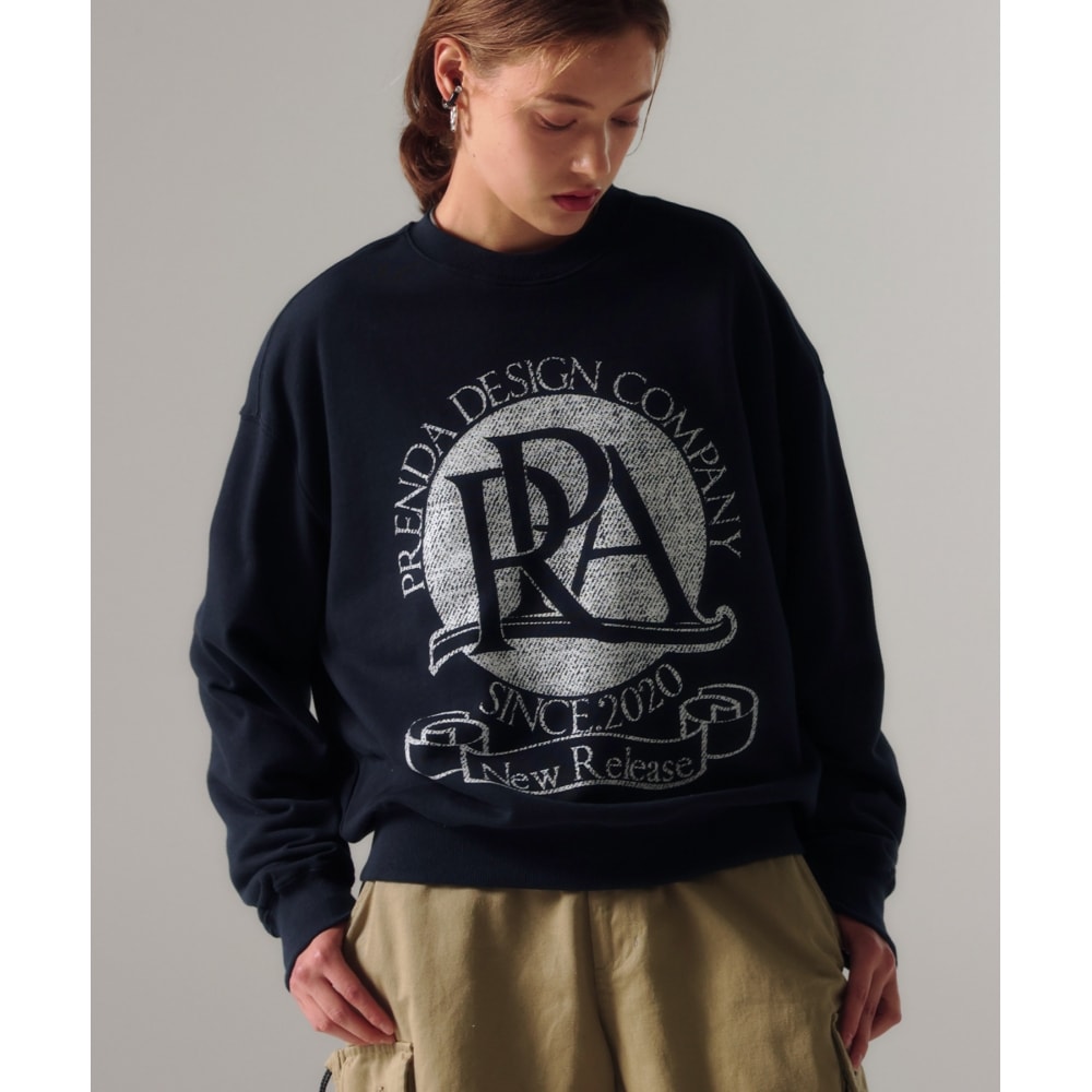 PRENDA ラウンドロゴクルーネックスウェットシャツネイビー