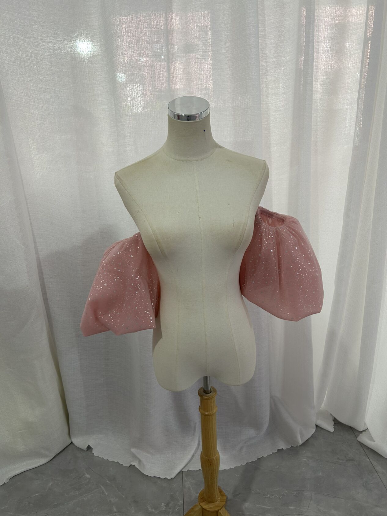 パフスリーブ ピンク 取り外し袖 キラキラグリッターチュール ストレッチ 花嫁