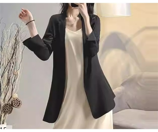 レディース ジャケット スーツ アウター 上着 羽織 前開き ミドル丈 7分袖 長袖 襟付き スーツカラー ストレート 薄手 かわいい 大人可愛い きれいめ シンプル カジュアル 上品 おしゃれ