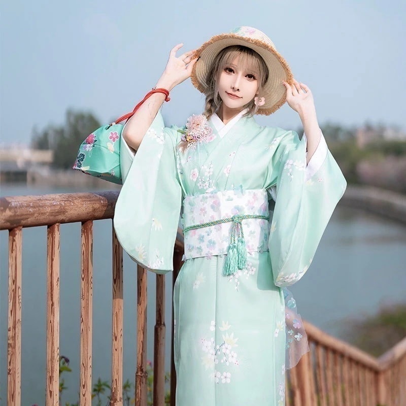 浴衣伝統版はしわになりにくい水洗花仙子を着ている着物