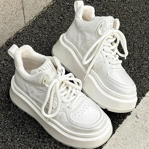 【急速発送】厚底ハイカットシューズ女性秋冬新作加絨保温マドレーヌ綿靴百合カジュアルスニーカー