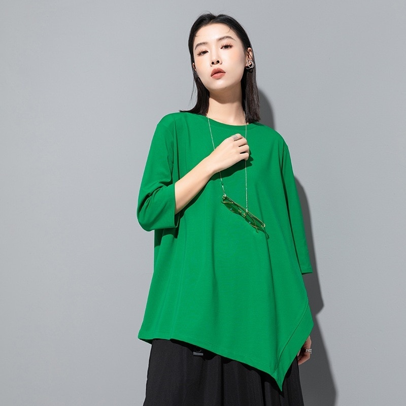夏の新型の大きいサイズの半袖ロンTゆとり上着着痩せ効果トップス