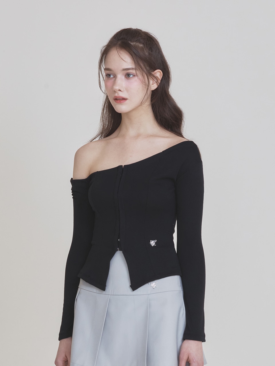 【NOT YOUR ROSE】 HAZEL CARDIGAN : BLACK