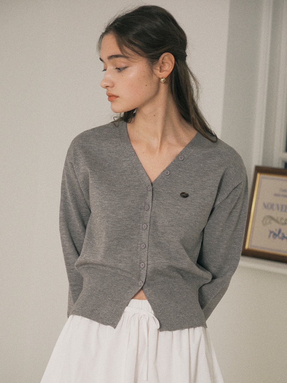 V NECK BASIC CARDIGAN 5,943円