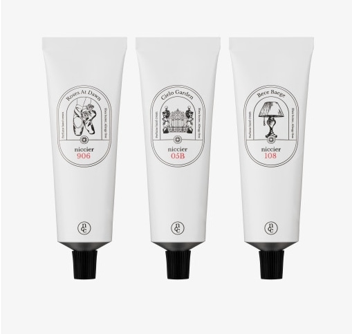【BTS ジミンPICKアミ―へのプレゼント】【当店特典付き】パヒュームハンドクリーム