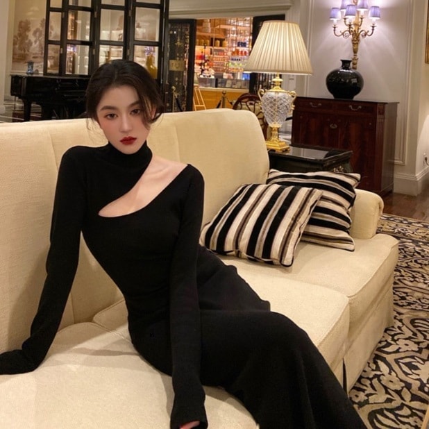 ワンピース ワンピドレス ロング丈 袖あり 長袖 ニット スカート ロングスカート フレアスリーブ ワンショルダー スリム タイト マーメイド きれいめ 大人 上品 おしゃれ かっこいい 個性的 8,717円