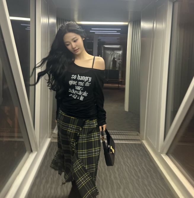 AESPA NING NIGN T-SHIRTS (Funk Mesh Top - Black)