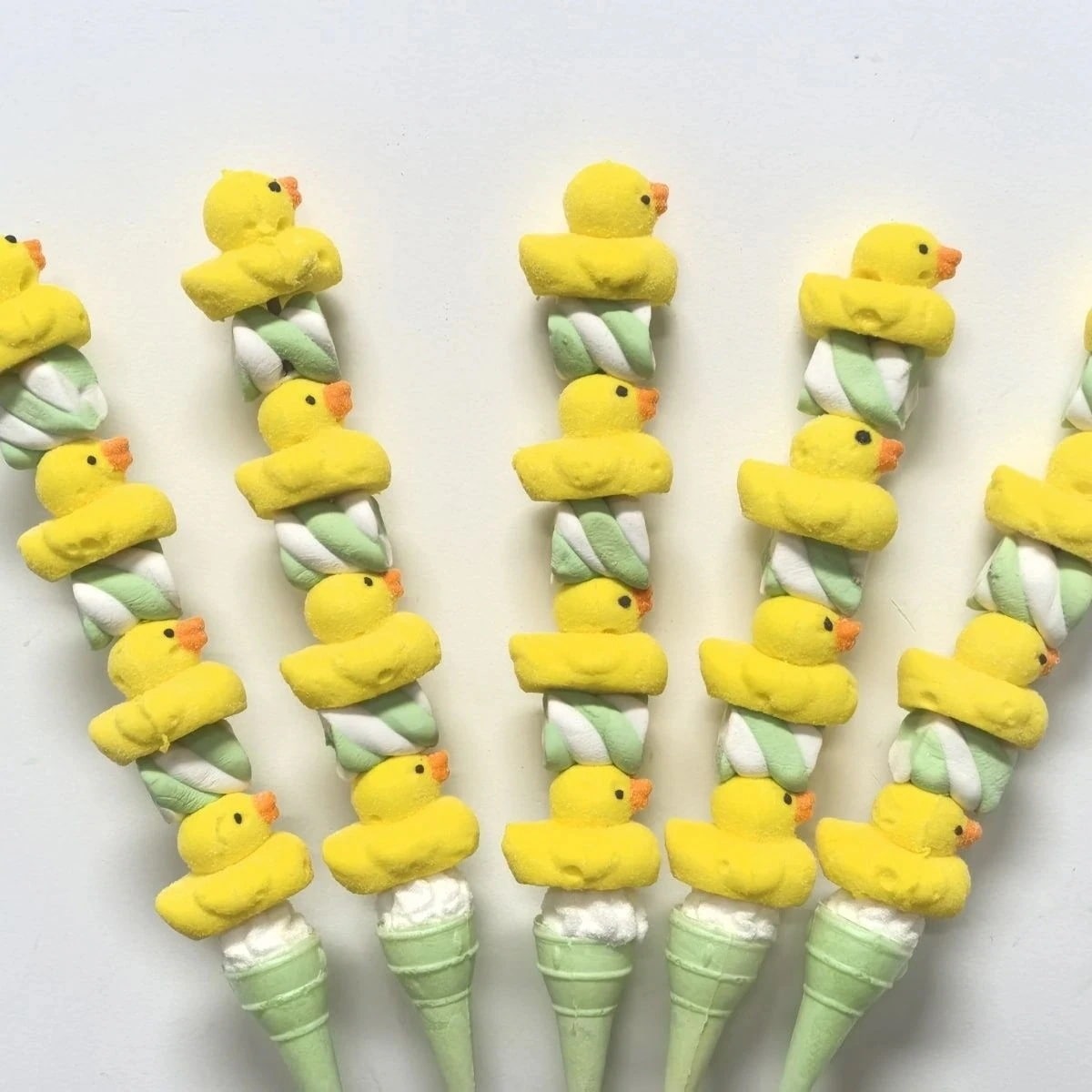 漫画の3D綿菓子ひょうたんロリポップ学校のおやつ誕生日プレゼント子供の日のプレゼント