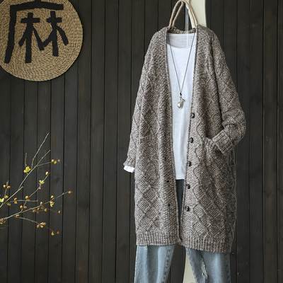 アウター レディース ニットカーディガン 長袖 ロング丈 ケーブルニット ドロップショルダー ポケット ボタン 前開き Vネック かっこいい 大人女子 こなれ感 ラフ ルーズ 抜け感 ワンサイズ ブラ