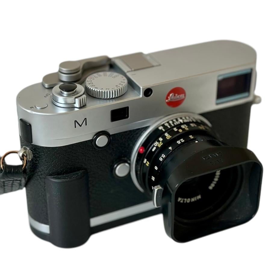 Leica M Typ 240用 3Dプリンター製カスタムグリップ（カーボン）仕上げあり